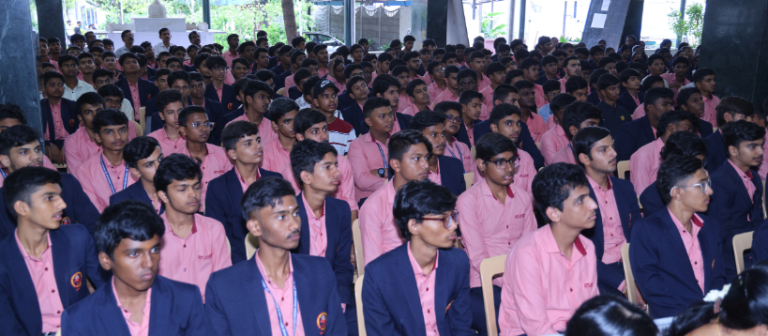 Commerce students at SRN Adarsh PU College Bangalore